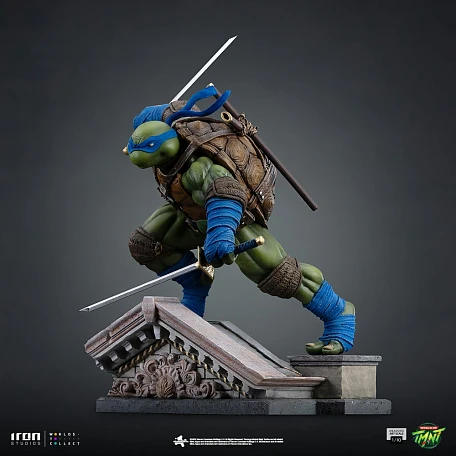 Фигурка Leonardo от Iron Studios