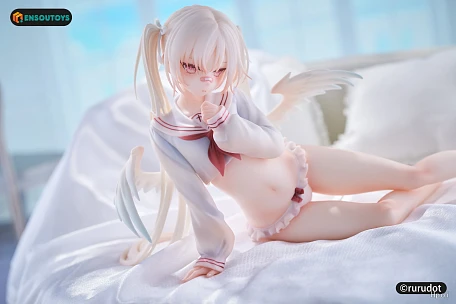 Фигурка Elle от ENSOUTOYS