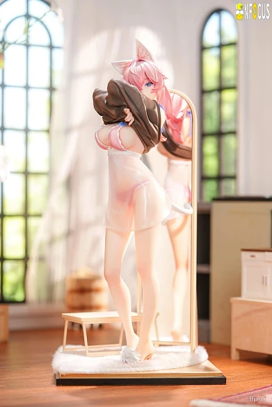 Фигурка Azalea от INFOCUS