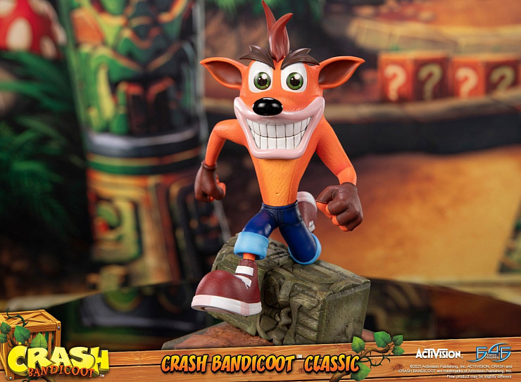 Crash Bandicoot от First 4 Figures