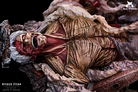 Фигурка Armored Titan (Reiner Braun), Attack Titan (Eren Jaeger) от BK Studio