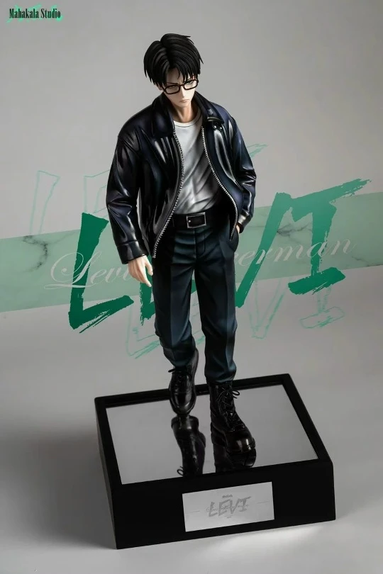 Фигурка Levi Ackerman, Erwin Smith от Mahakala Studio Вариант Леви Акерман