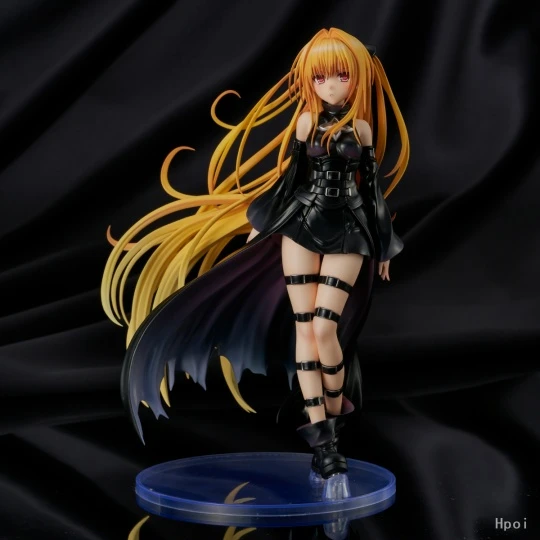 Фигурка Darkness Golden от Union Creative