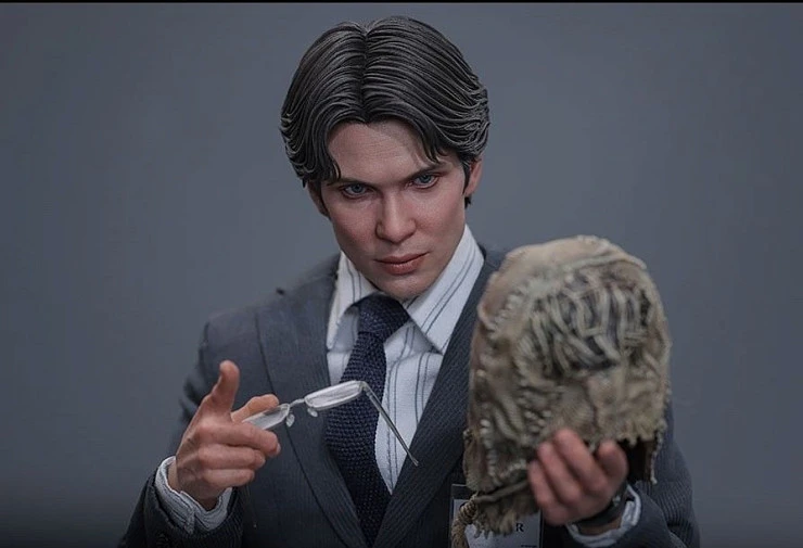 Фигурка Scarecrow (Jonathan Crane) от Hot Toys