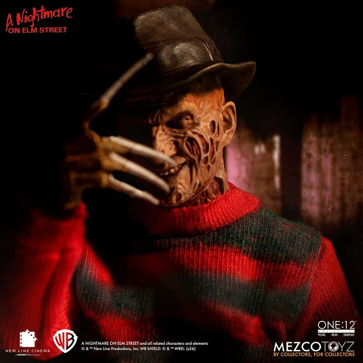Фигурка Freddy Krueger от Mezco Toyz