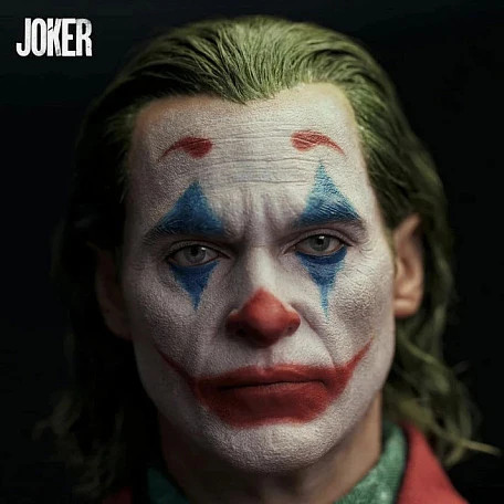 Фигурка Joker от Hot Toys