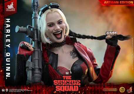 Фигурка Harley Quinn от Hot Toys