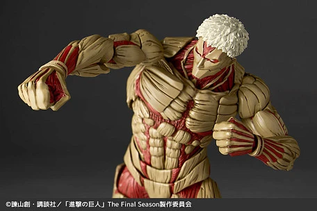 Фигурка Armored Titan (Reiner Braun) от Kaiyodo