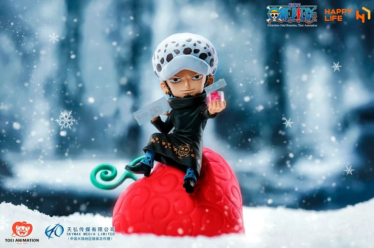 Фигурка Trafalgar D. Water Law от HAPPY LIFE