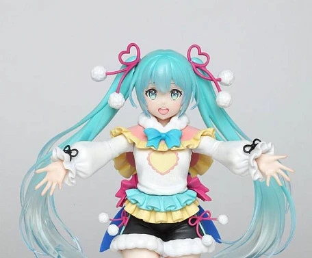 Фигурка Hatsune Miku от Taito