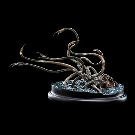 Фигурка Watcher In The Water от WETA Workshop