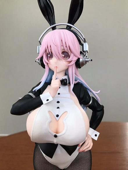 Фигурка Sonico от FuRyu