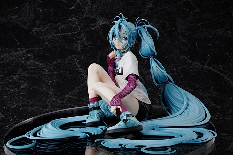 Фигурка Hatsune Miku от Stronger