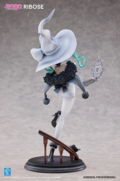 Фигурка Hatsune Miku от Ribose