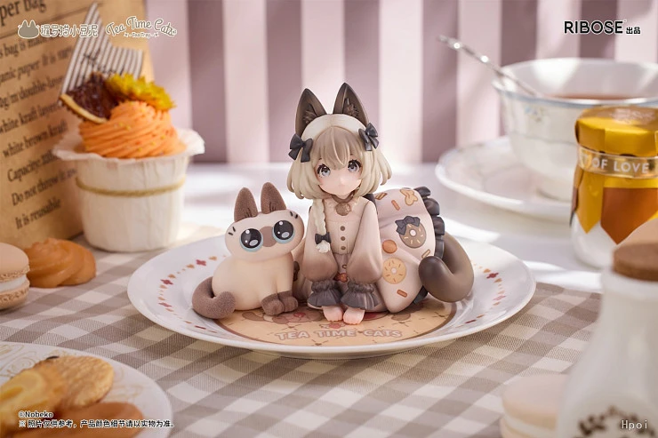 Фигурка Siamese Cat от Ribose