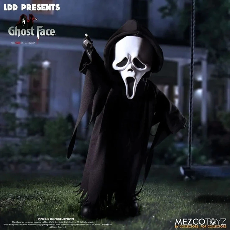 Фигурка Ghost Face от Mezco Toys