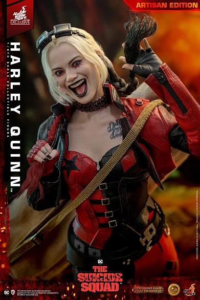 Фигурка Harley Quinn от Hot Toys