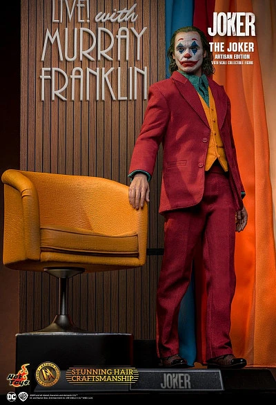 Фигурка Joker от Hot Toys