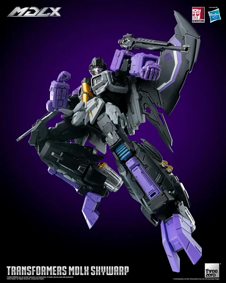 Фигурка Skywarp от Threezero