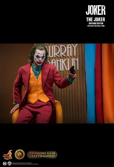 Фигурка Joker от Hot Toys