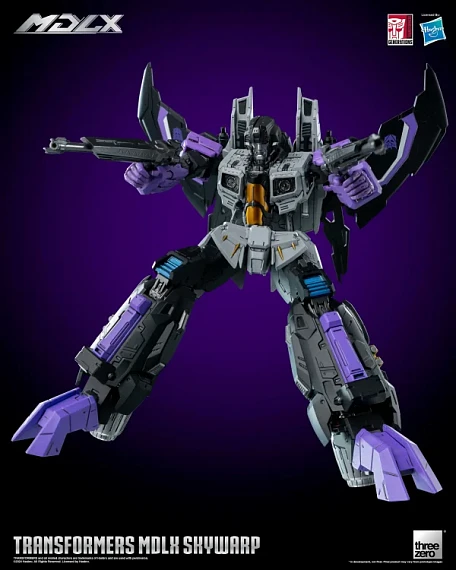 Фигурка Skywarp от Threezero